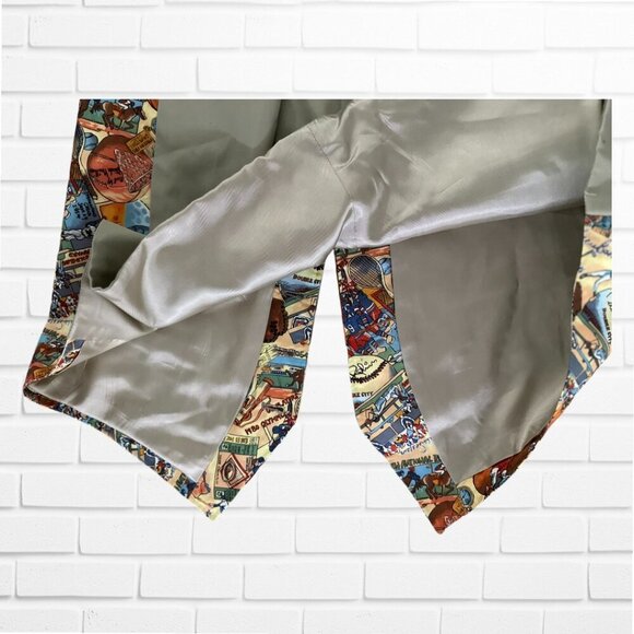 VINTAGE MENS VEST WITH SPORTS THEMED PATTERN - L - Picture 6 of 7